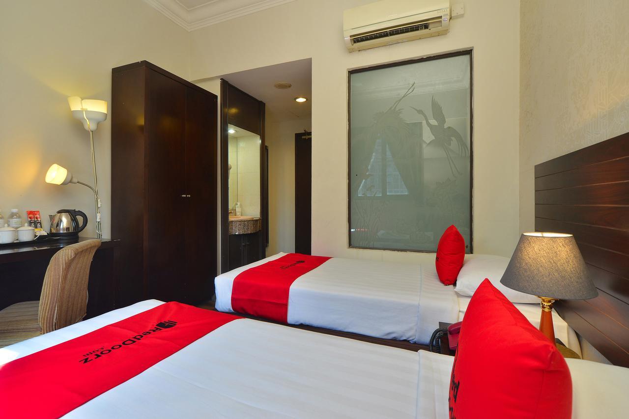 Reddoorz @ Aljunied 3* Singapore